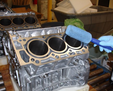 ZerustAxxanol_Zmaxx_engine_resized 1024x826